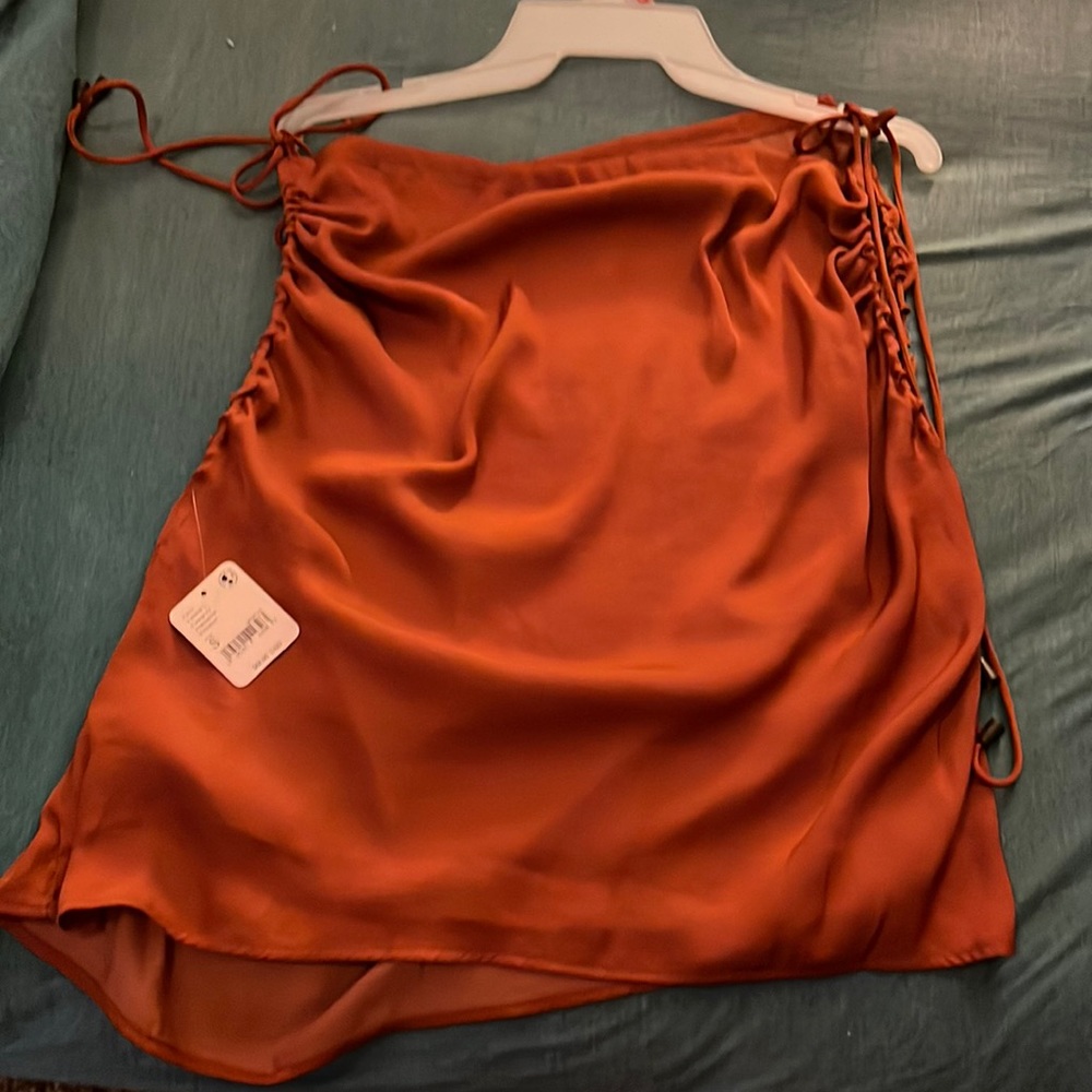 NEVER WORN DRESSY TOP